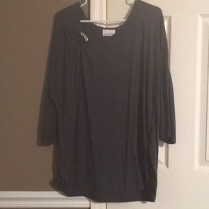 Cinch-side Charcoal Top